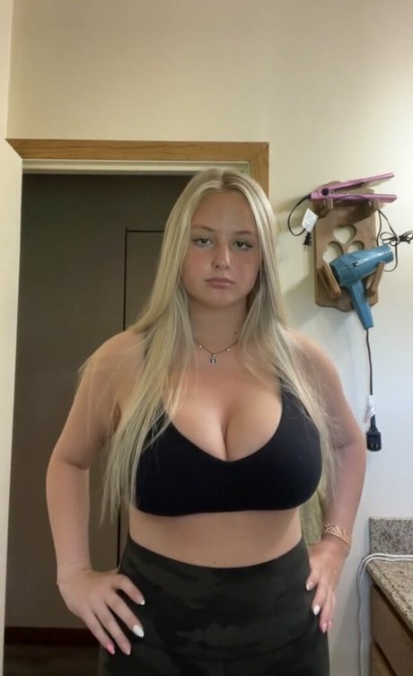 Anya Marie photo 195