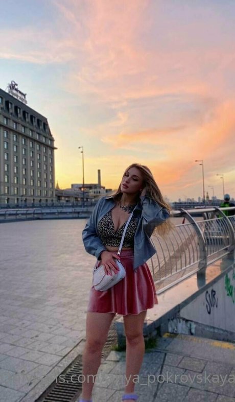 Anya_pokrovskaya photo 2