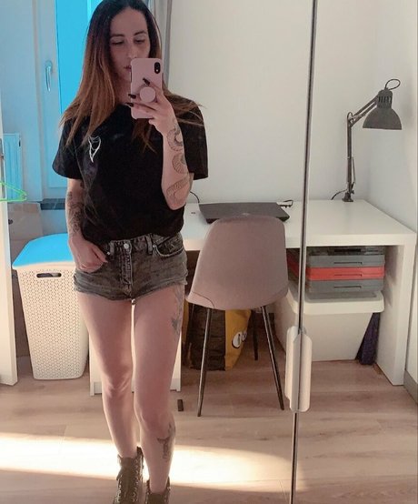 Aphroditeinink photo 3