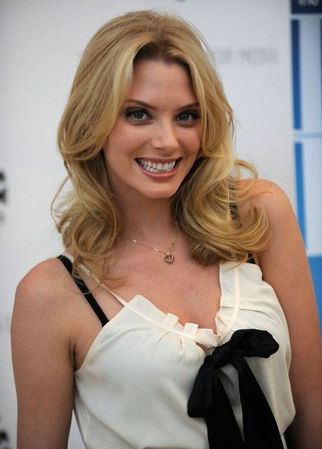 April Bowlby photo 22