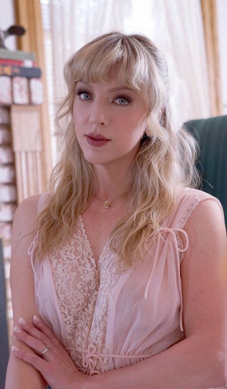 April Gloria photo 33