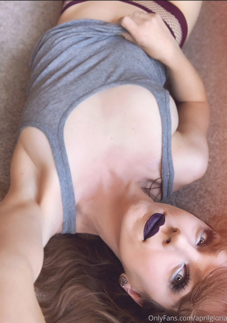 April Gloria photo 34