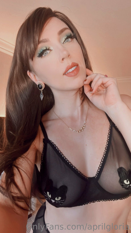 April Gloria photo 166