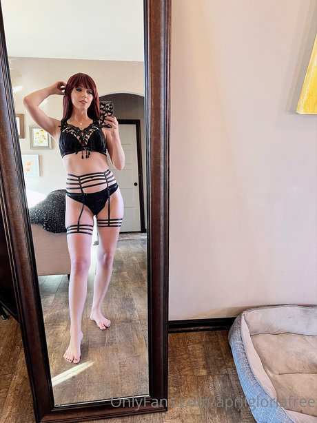 April Gloria photo 248