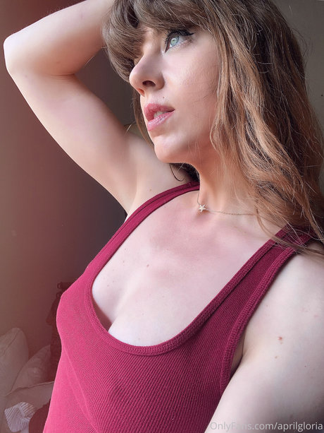 April Gloria photo 259