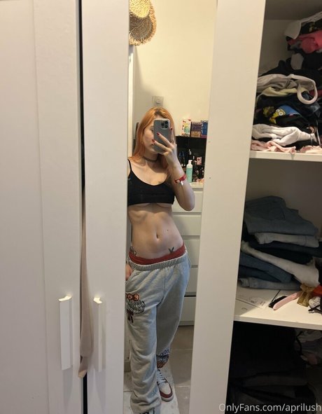 April Harel photo 16