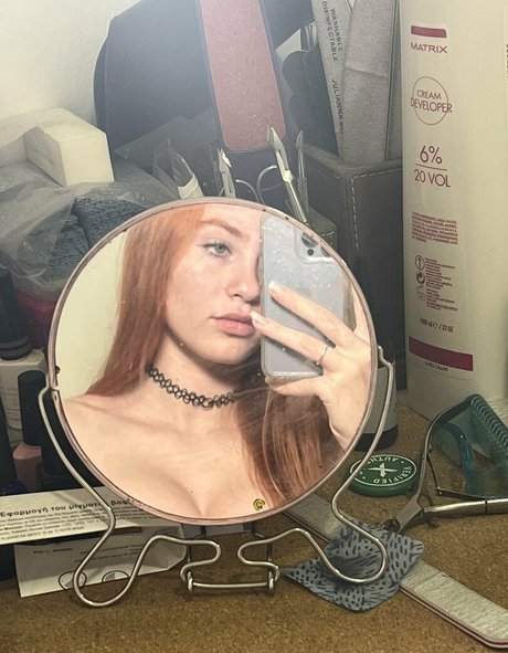 April Harel photo 22