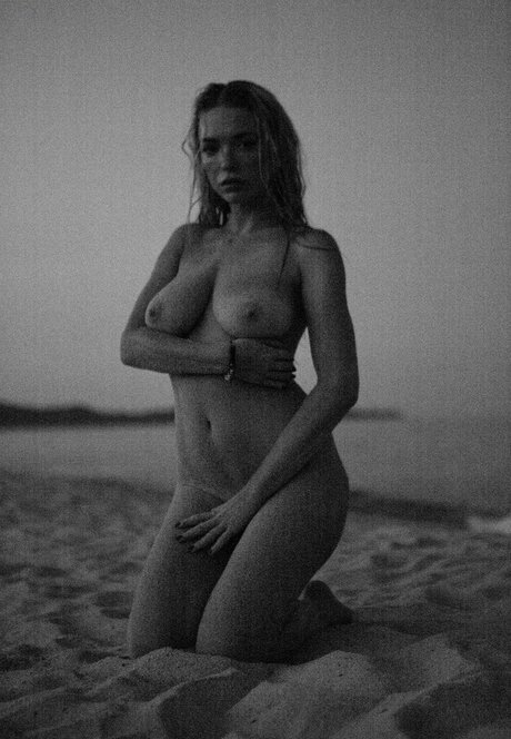 Aprilsummersmodel photo 19