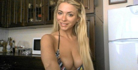 Aprilsummersmodel photo 64