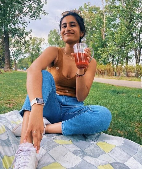 Arasha Lalani photo 11
