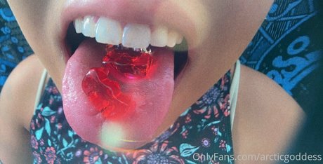 Arcticgoddess photo 60