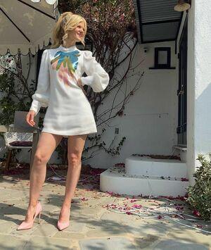 Arden Myrin photo 33