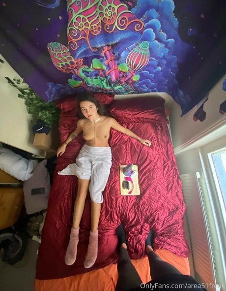Area51Freak photo 79