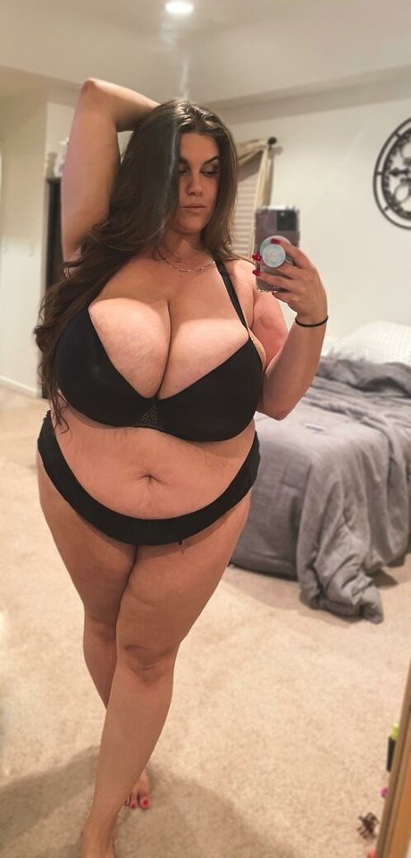 Aria Jane photo 6