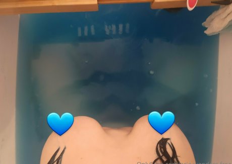 Aria.wanders.free photo 61