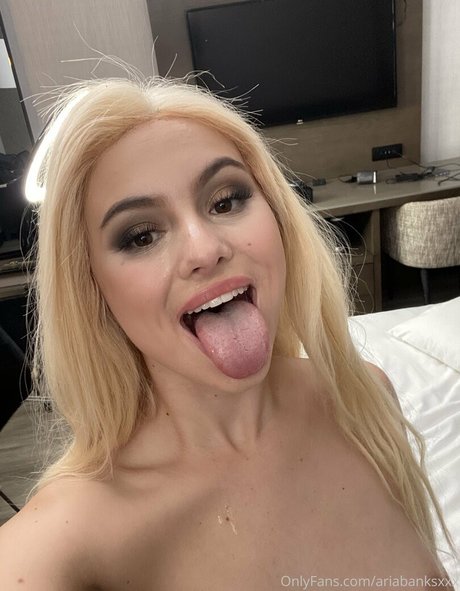 Ariabanksxxx photo 427