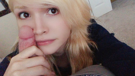Arianaangelsxo photo 147