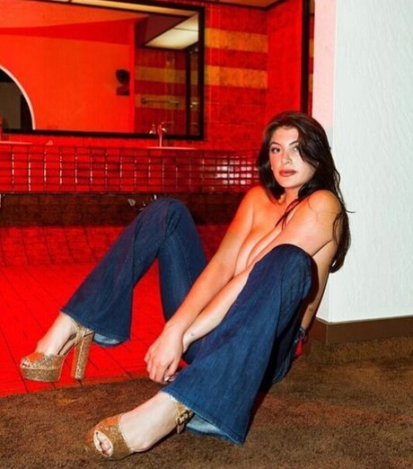 Arianna Basseri Lee photo 2