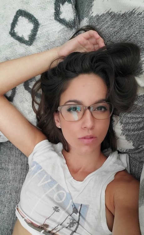 Arianna Marie photo 7