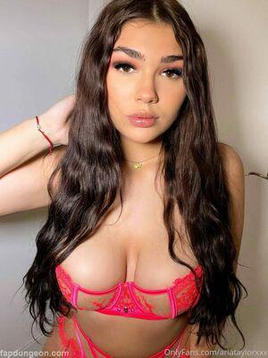 ariataylorxxx photo 66