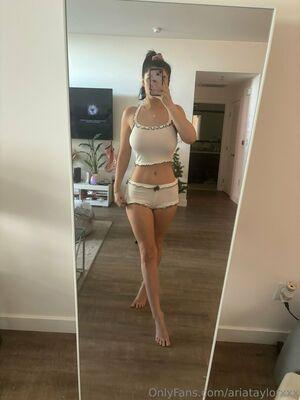 ariataylorxxx photo 163