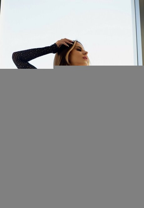 Aricia Silva photo 26