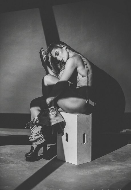 Aricia Silva photo 333