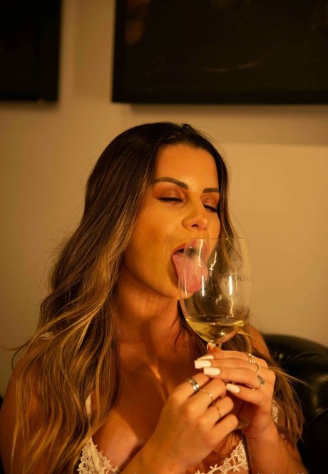 Aricia Silva photo 375