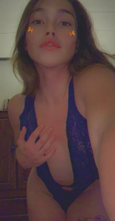 Arielllll photo 60