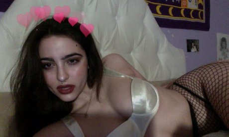 Artbitch666 photo 31