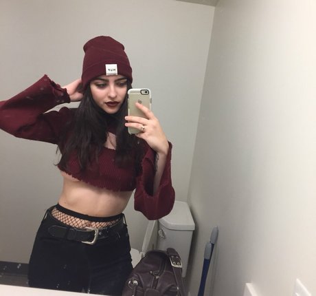 Artbitch666 photo 99