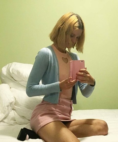 Arvida Bystrom photo 89