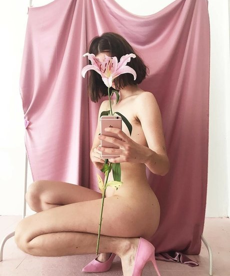 Arvida Bystrom photo 92