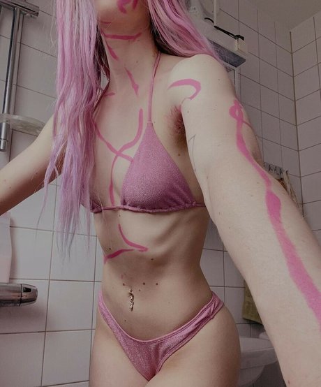Arvida Bystrom photo 110