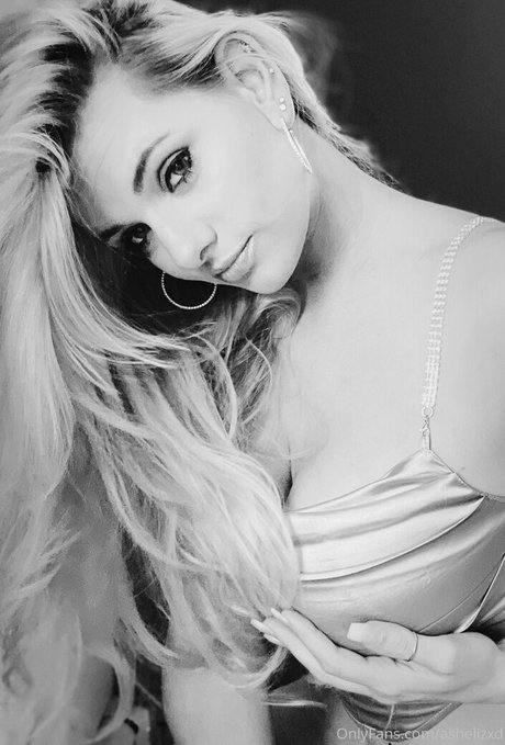 Ashelizxd photo 60