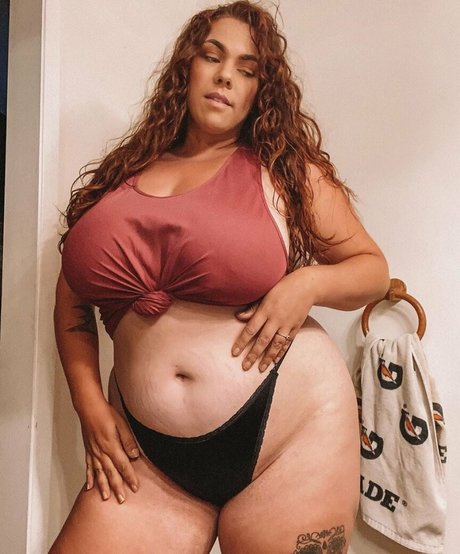 Ashleigh Dunn photo 119