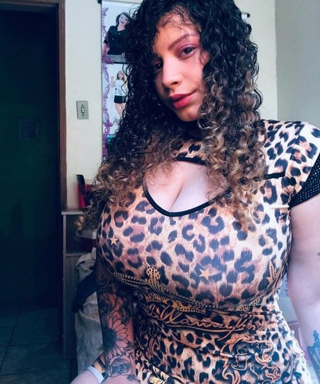 Ashley Alves photo 29