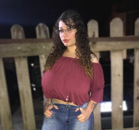 Ashley Alves photo 32