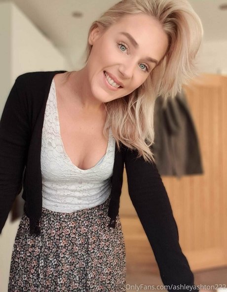 Ashley Ashton photo 145