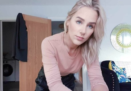 Ashley Ashton photo 202