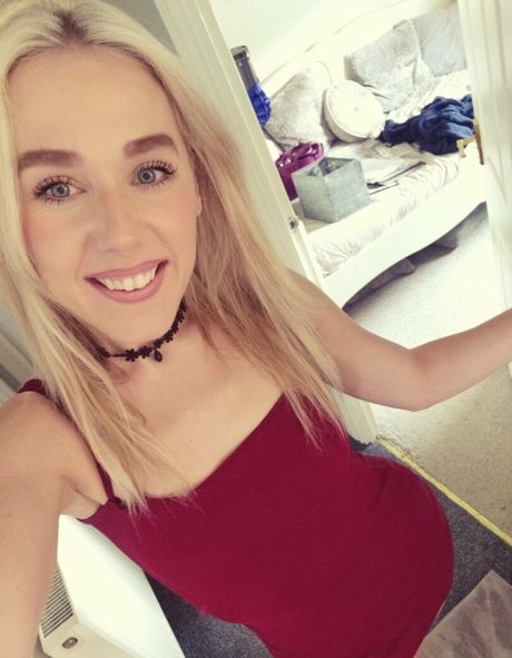 Ashley Ashton photo 345