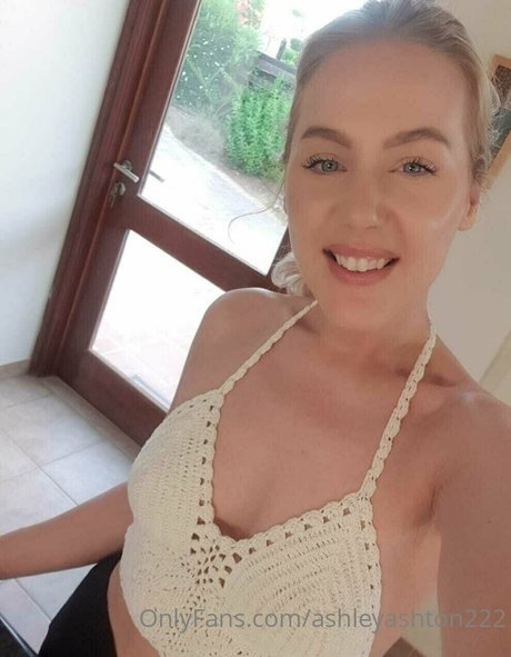 Ashley Ashton photo 410