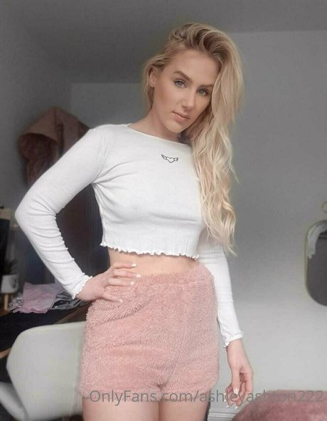 Ashley Ashton photo 428