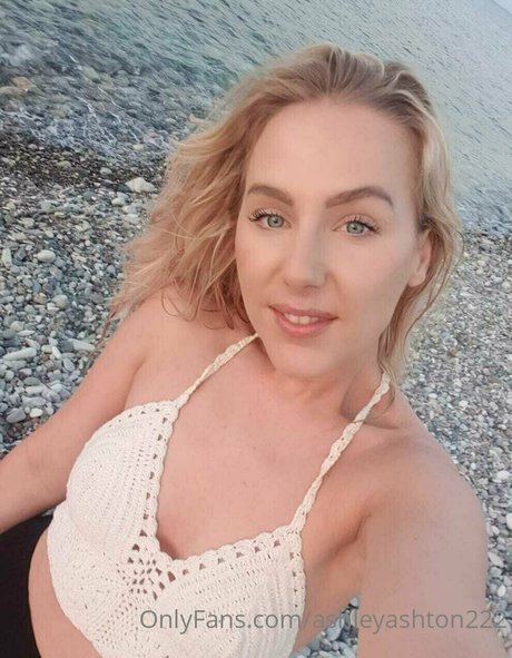 Ashley Ashton photo 436