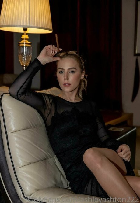 Ashley Ashton photo 534