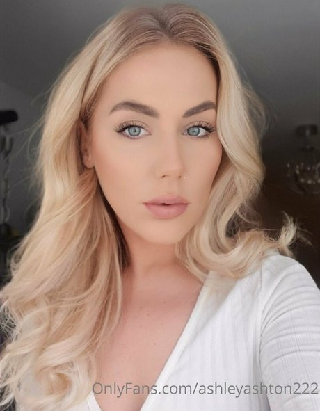 Ashley Ashton photo 674