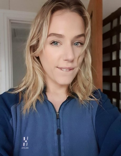 Ashley Ashton photo 684