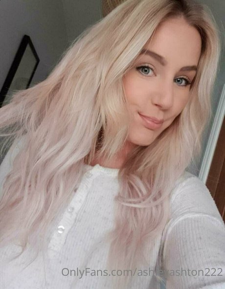 Ashley Ashton photo 921