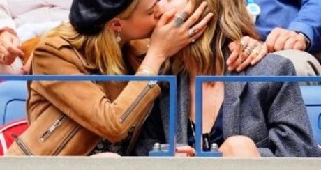 Ashley Benson photo 87