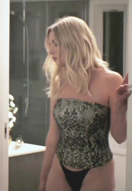 Ashley Benson photo 95